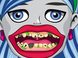 Ghoulia Yelps Bad Teeth
