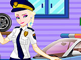 Elsa Police Agent Cleaning