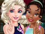 Elsa and Tiana BFF
